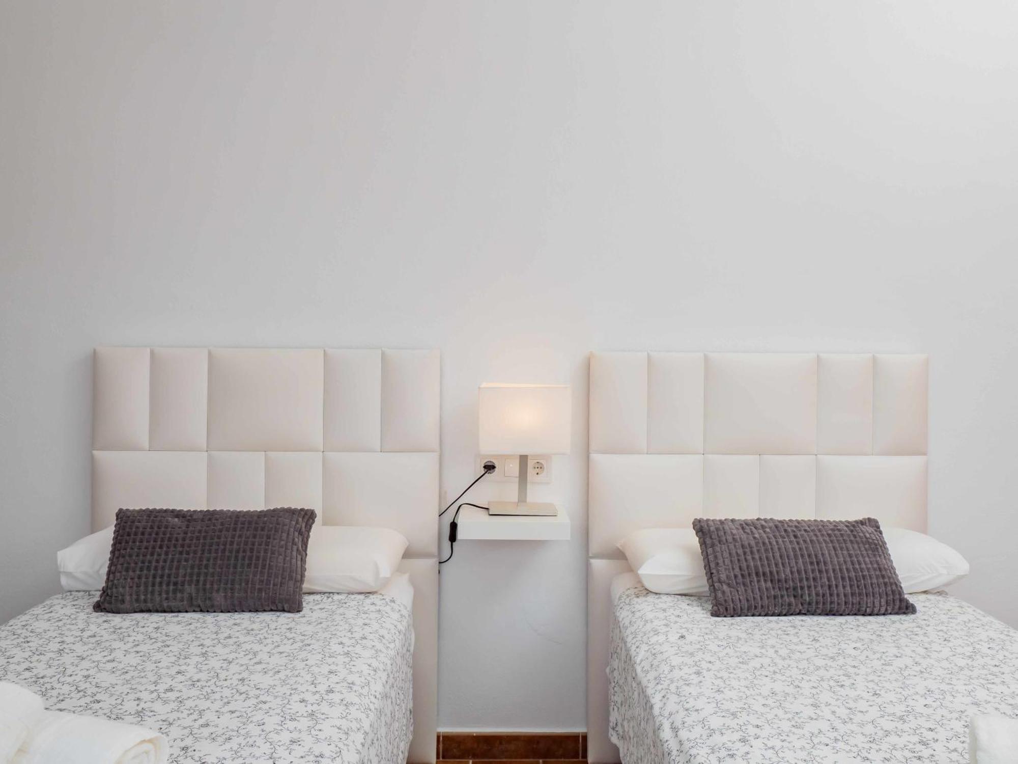 Villa Blanca Malaga Private Villa Heated Pool 阿尔豪林德拉托里 外观 照片